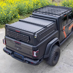 Zabudowa skrzyni hardtop do Jeepa Gladiatora JT
